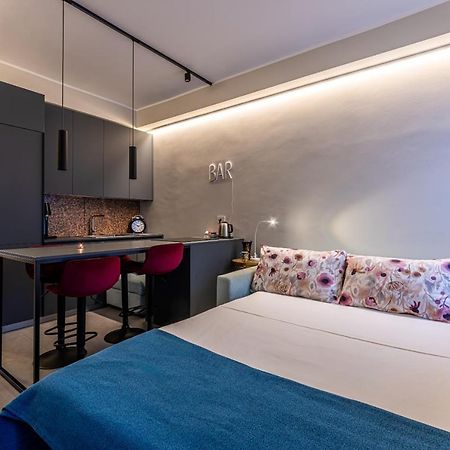 Duomo A 2 Fermate - Tiny Apartment In Pta Venezia Milan Luaran gambar